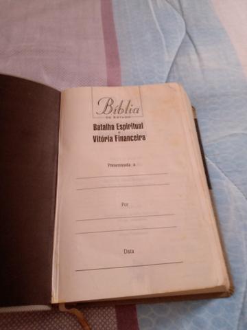 Bíblia de estudo - Foto 2