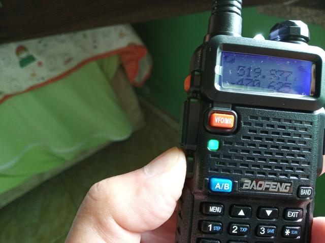 Rádio de comunicação BAOFENG - Foto 4