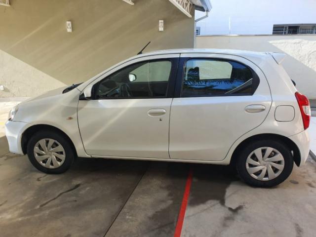 Toyota etios hatch 2017 1.5 xs 16v flex 4p manual - Foto 6