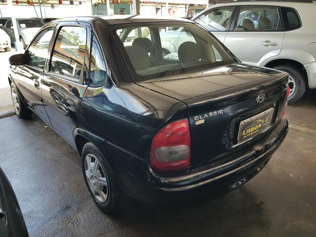 GM - Chevrolet Classic ano 2006 com Kit gas legalizado ate 2021 - Foto 4