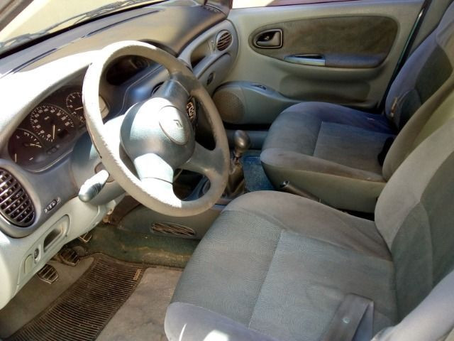 Renault Megane Hatch 99 - Foto 5