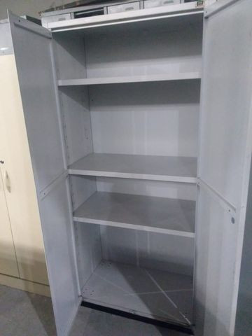 Armário de aço com prateleira de 399,99 por 349,99 - Foto 2