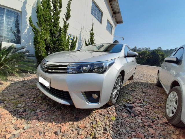Toyota Corolla GLI 2017 1.8 Automático Completo - Foto 9