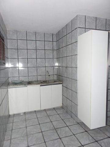Casa duplex para locação no bairro cidades dos funcionarios, com piscina 4 suites - Foto 9