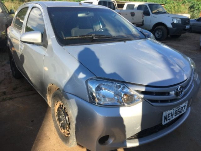 Toyota Etios 1.3 2014 - Foto 5
