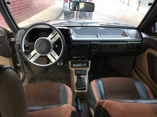 Volkswagen gol GL motor 1.8 cor bege ano 1991 muito conservado. - Foto 3