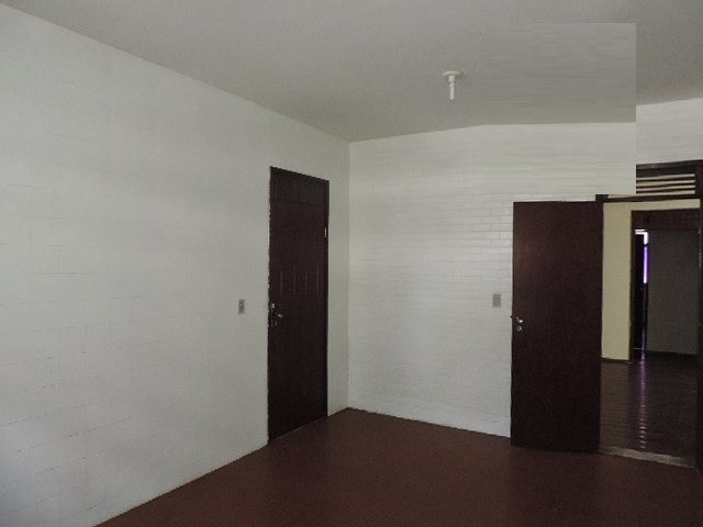 Ed Zurich Meireles Amplo 132m2 2vagas escada liga 9 8 7 4 8 3 1 0 8 Diego9989f - Foto 5