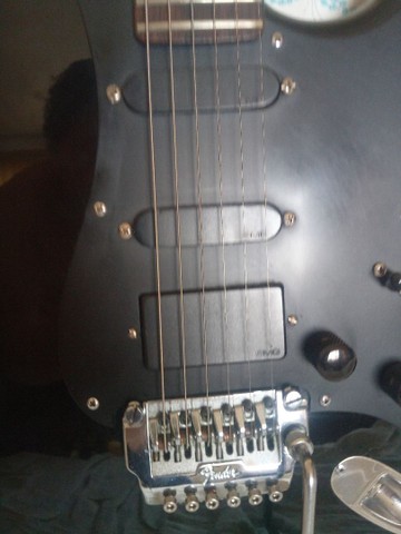 Guitarra fender Japan stratocaster. - Foto 3
