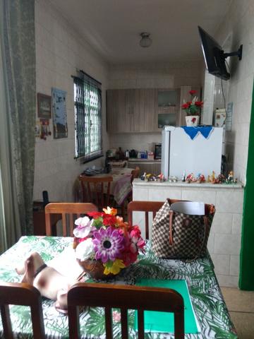 Casa tipo apto, de frente, próximo a ao largo da cinco bocas em Olaria - Foto 4