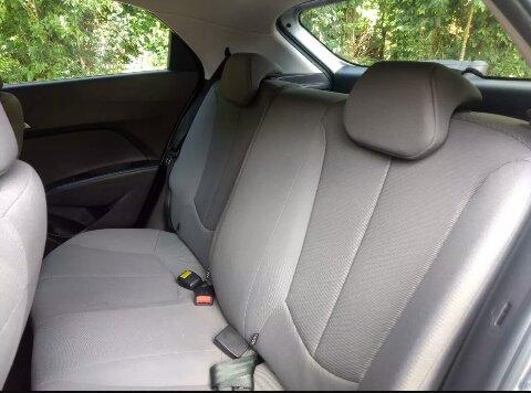 Vendo hb20 1.6 - aceito 3.000,00 na mão + parcelas - Foto 5