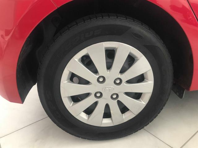 HYUNDAI HB20 2012/2013 1.0 COMFORT 12V FLEX 4P MANUAL - Foto 8