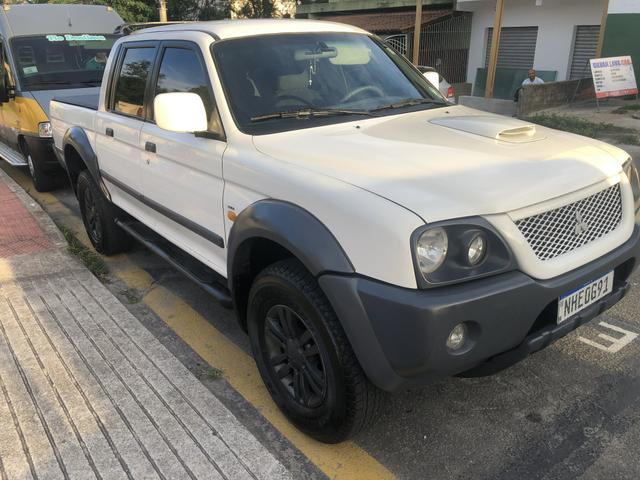 L200 gls troco em retroescavadeira
