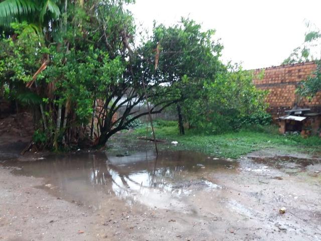 Casa em área nobre - Foto 9