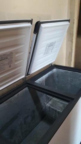 VENDE SE 2 Refrigeradores horizontal e 1 vertical - Foto 3