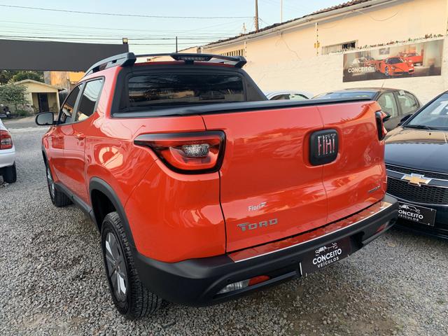 Fiat Toro 1.8 Freedom + bancos em couro - Foto 4