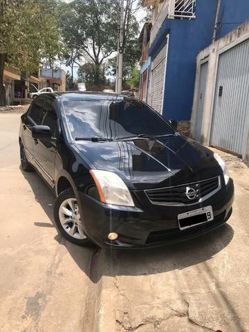 Sentra 2.0S Flex Automatico 10/11 - Foto 17