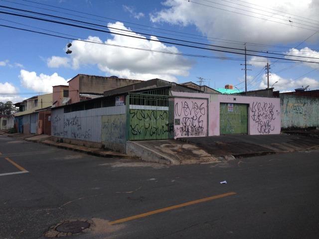 Excelente lote de esquina