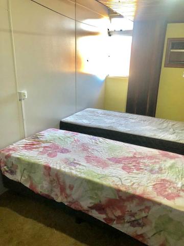 Quarto para vir morar em Curitiba entrada de imediato - Foto 2