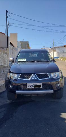 Mitsubishi L200 Triton 3.2D 2011 - 115km