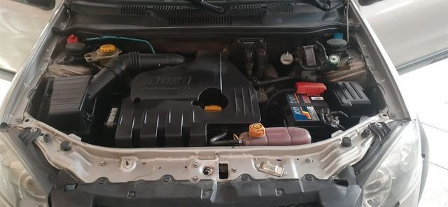 Fiat Strada Fire 1.6 Flex GNV 2010 - Foto 4