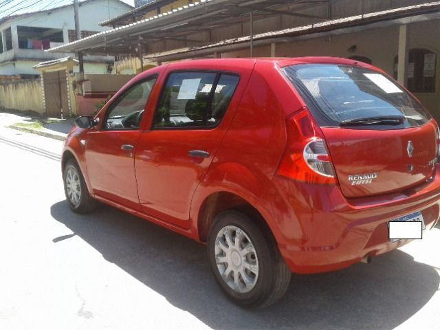 Renault Sandero - Foto 2