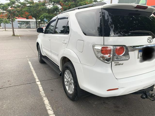 Hilux sw4 7 lugares - Foto 5