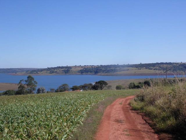 Rancho na represa de nova ponte - Foto 2