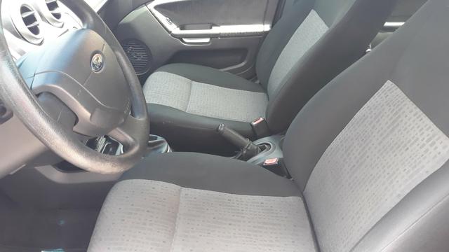 Ford Fiesta 2013 com 71.170 Quilômetros Rodados, Whatsapp * - Foto 4