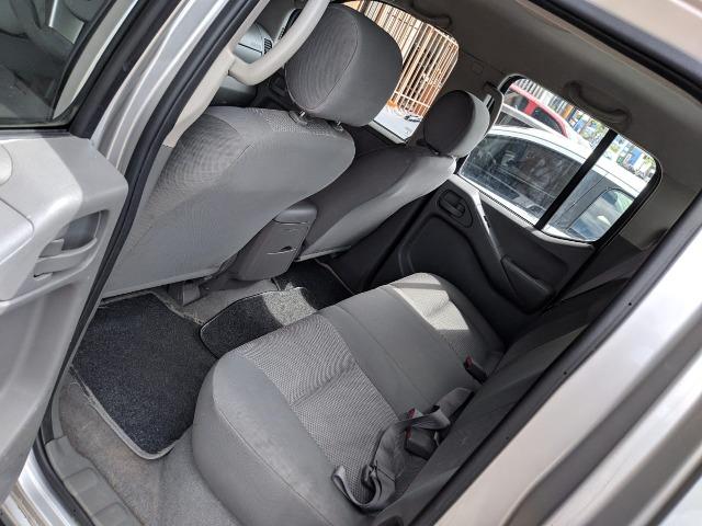 Nissan Frontier 2010 2.5 4x4 Manual Diesel - Foto 11