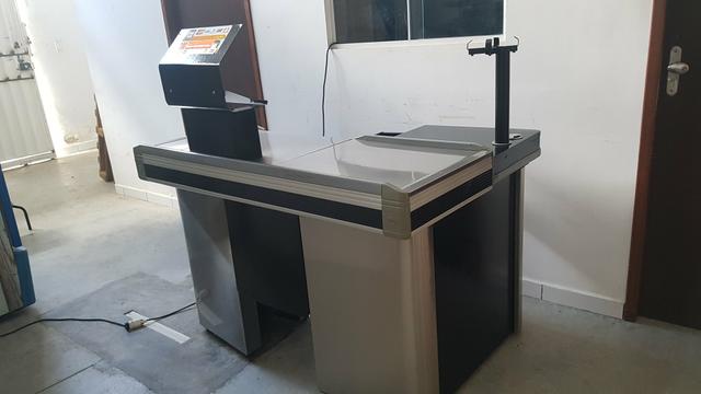 Check out inox + cadeira giratória + gaveteiro