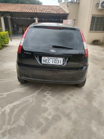 Ford Fiesta Flex 1.0 - 2007 - Foto 2