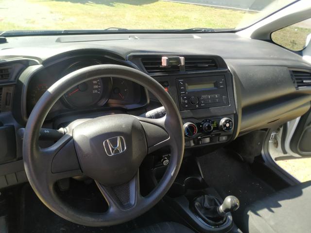 Honda fit 2016 DX 1.5 Mec - Foto 2