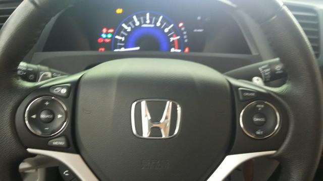 Vendo ou troco por corolla 2019 xei com pouca km pago diferença fip por fip - Foto 2