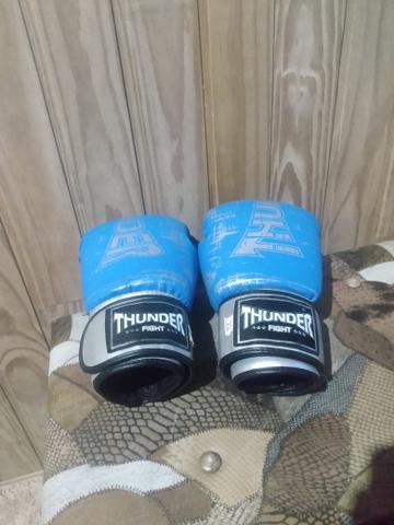Par de luvas Thunder