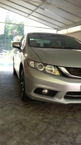 Vendo ou troco por corolla 2019 xei com pouca km pago diferença fip por fip - Foto 3