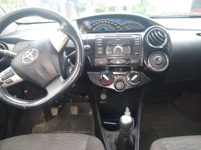 Toyota Etios XLS muito novo - Foto 6