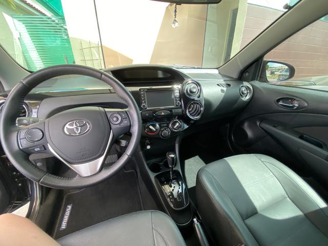 Etios Platinum 17/18 - Foto 9