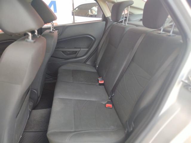 Fiesta Sedan 1.6 Automático 2014 / 2015 - Foto 9
