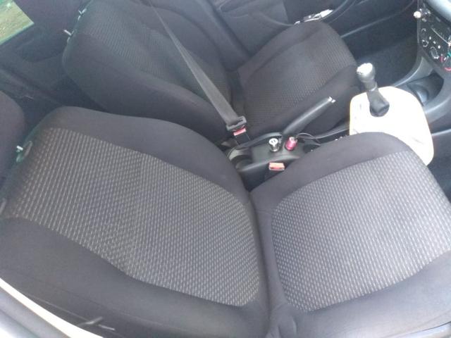 C4 hatch GLX 1.6 Manual - Foto 5