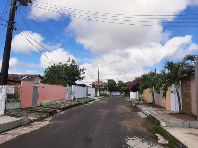 Vende-se casa em Parintins no Conj: João Novo com 3 suítes e 1 banheiro social - Foto 2