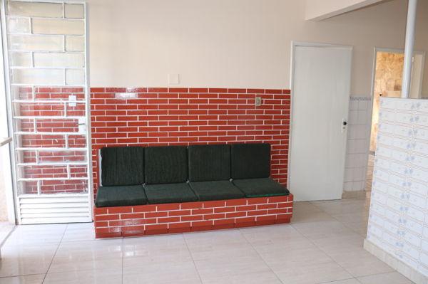 Casa com 3 quartos - Bairro Setor Aeroporto em Goiânia - Foto 14