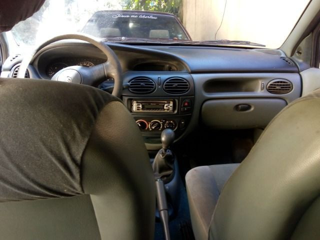 Renault Megane Hatch 99 - Foto 6