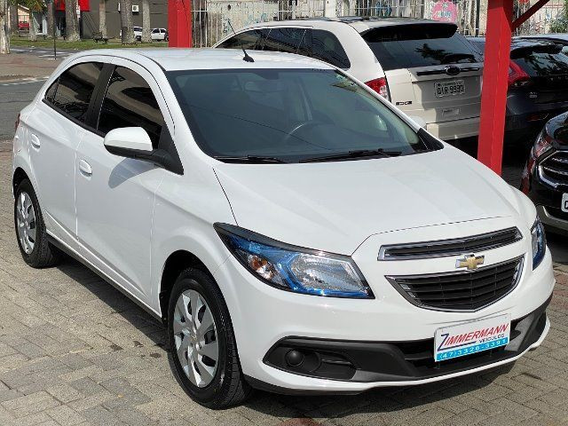 Onix LT 1.4 Aut. 2014 Completo Unico Dono - Foto 8