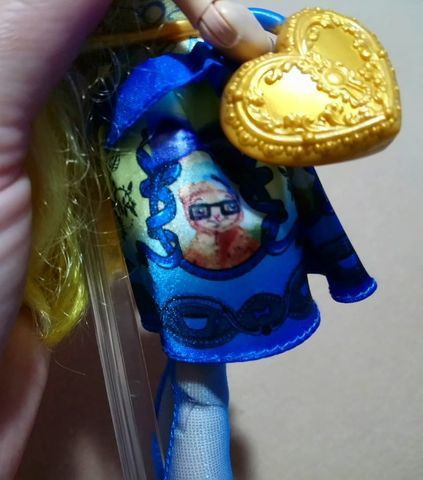 Boneca Ever After High Blondie Lockes Wave 1 - Foto 4