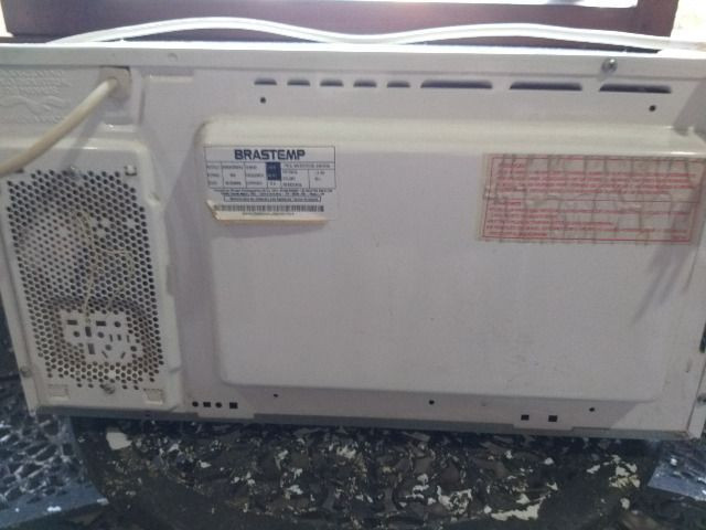 Microondas Brastemp Maxi 30 litros 220v - Foto 5