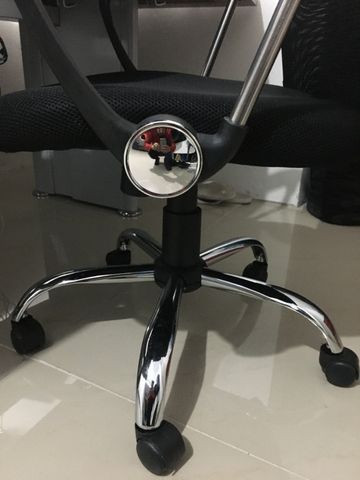 Cadeira de escritorio - Foto 2