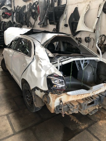 Sucata de cobalt 1.8 2018 com 55 mil km 