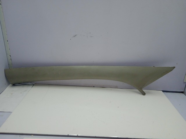 15613 Moldura Coluna Parabrisa Esquerdo Chevrolet Astra 99 A 12