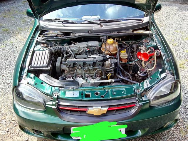Corsa 1.0 - Foto 2