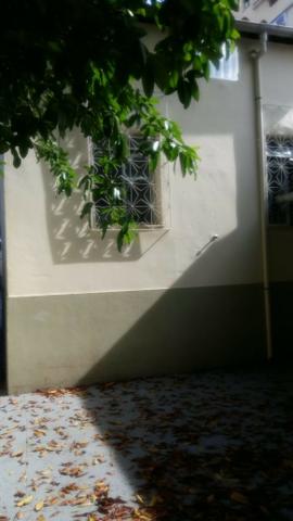 Alugo casa reformada no Engenho Novo, sala, 03(três) quartos e dependências - Foto 18